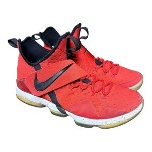 Nike Men's LeBron 14 University Red Basketball Shoes Size 13